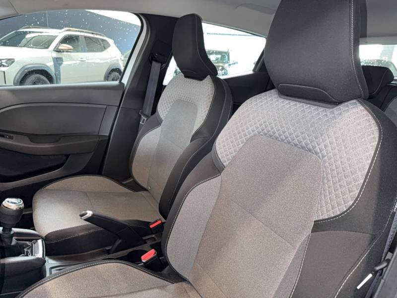 Renault Clio - Photo 19