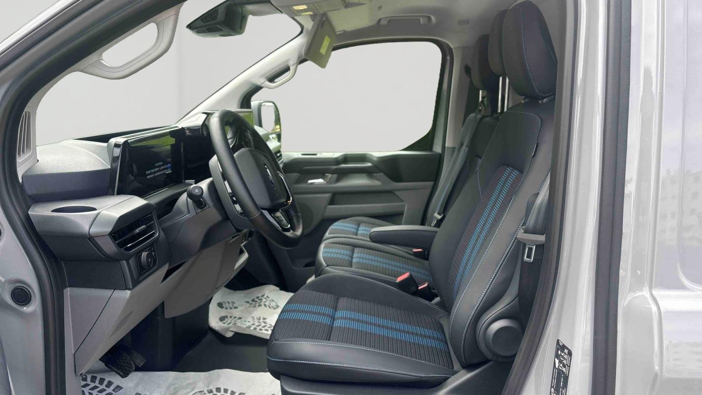 Ford Transit Custom - Photo 11