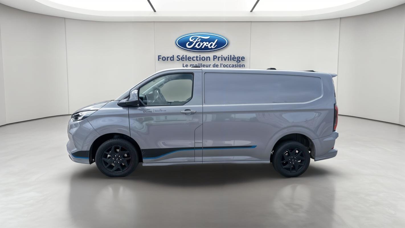 Ford Transit Custom - Photo 2