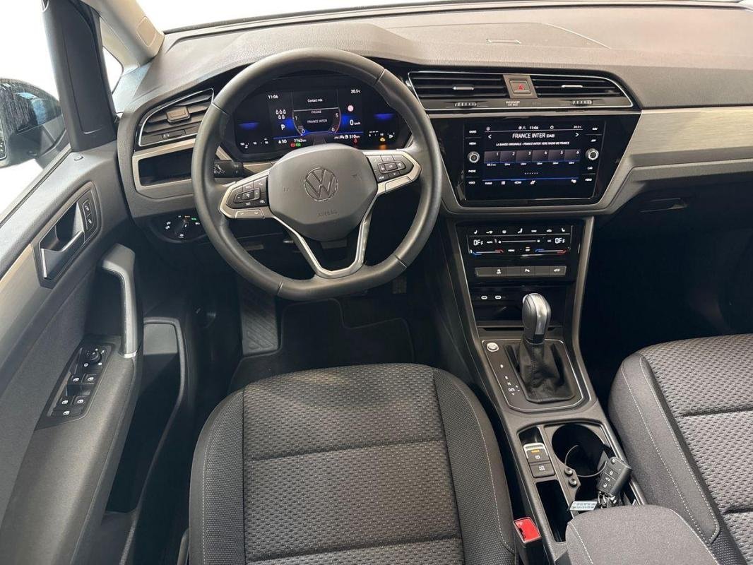 Volkswagen Touran - Photo 24