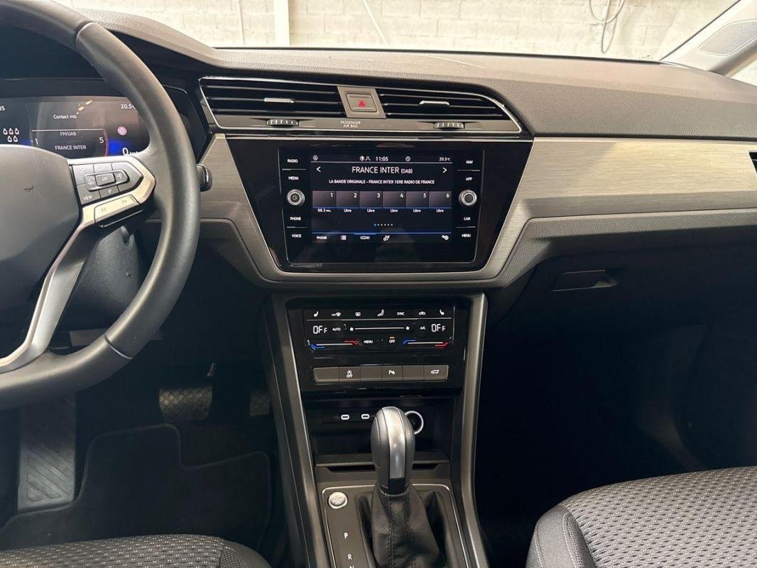 Volkswagen Touran - Photo 10