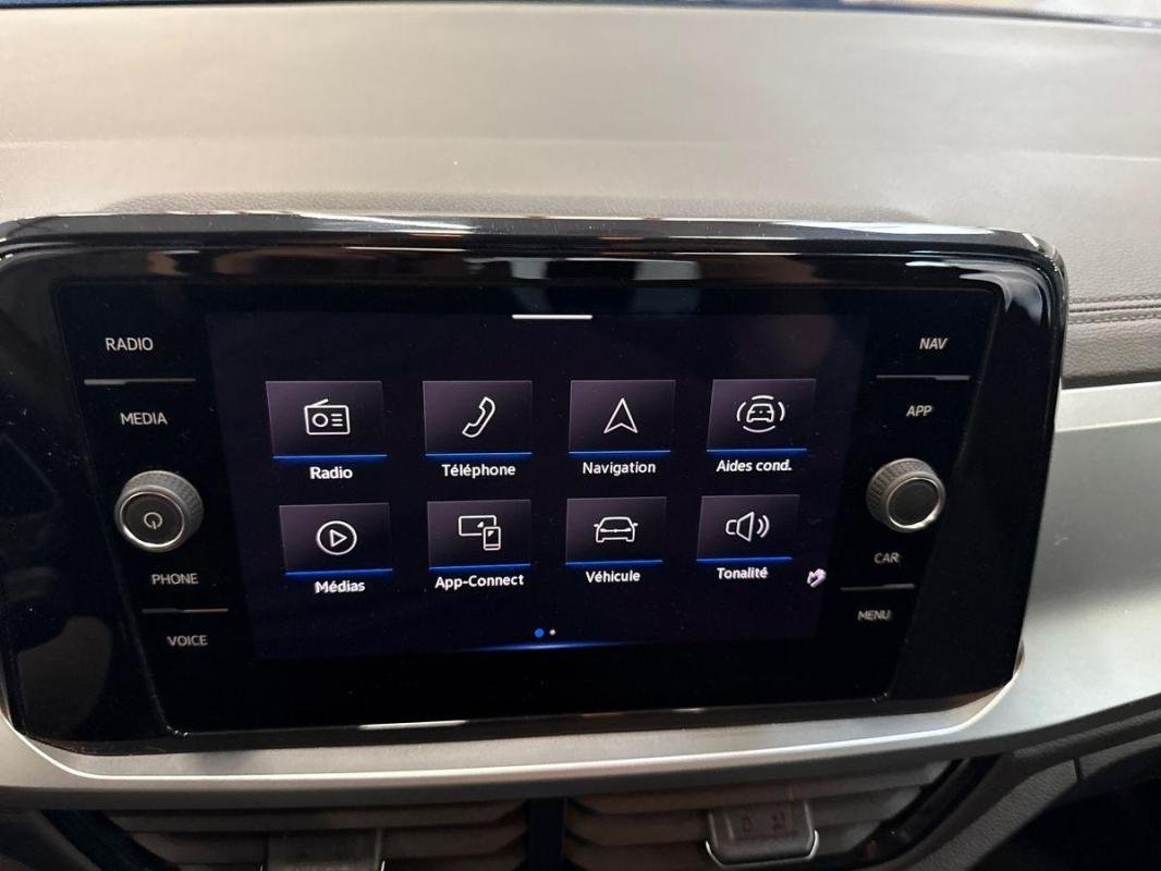 Volkswagen T-Roc - Photo 16