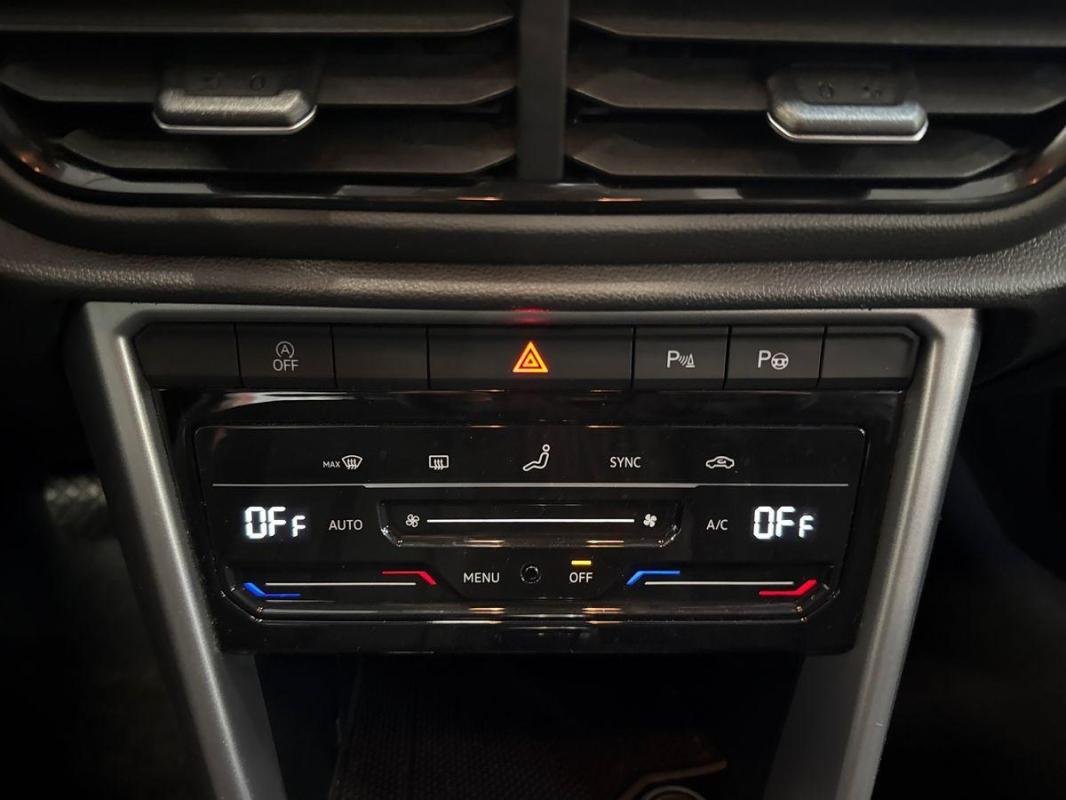 Volkswagen T-Roc - Photo 19