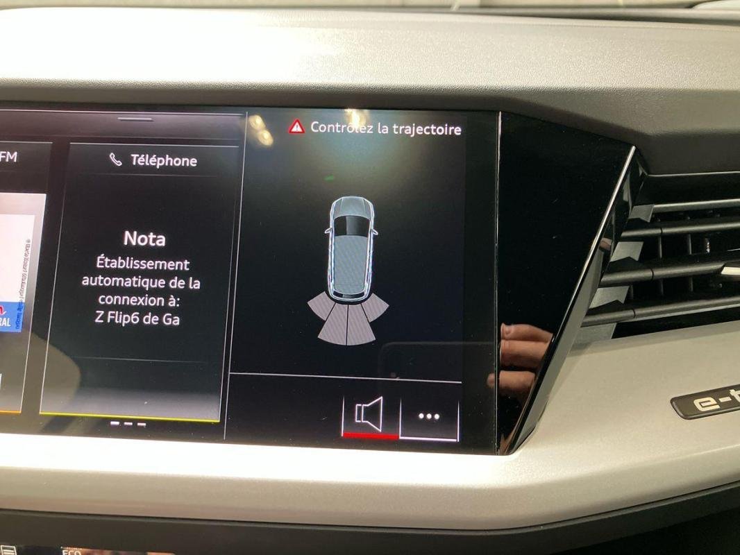 Audi Q4 e-tron - Photo 18