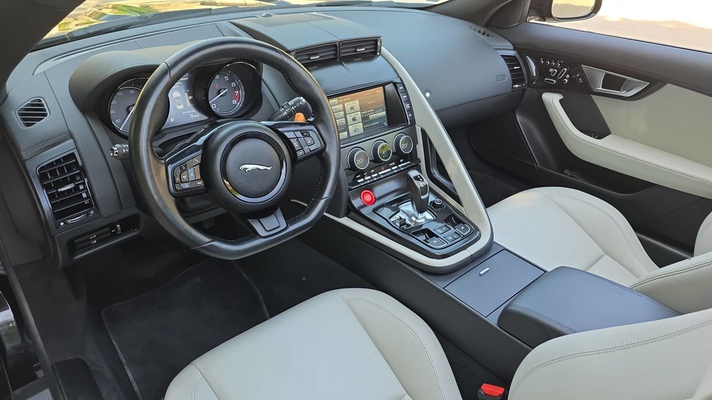 Jaguar F-Type - Photo 8