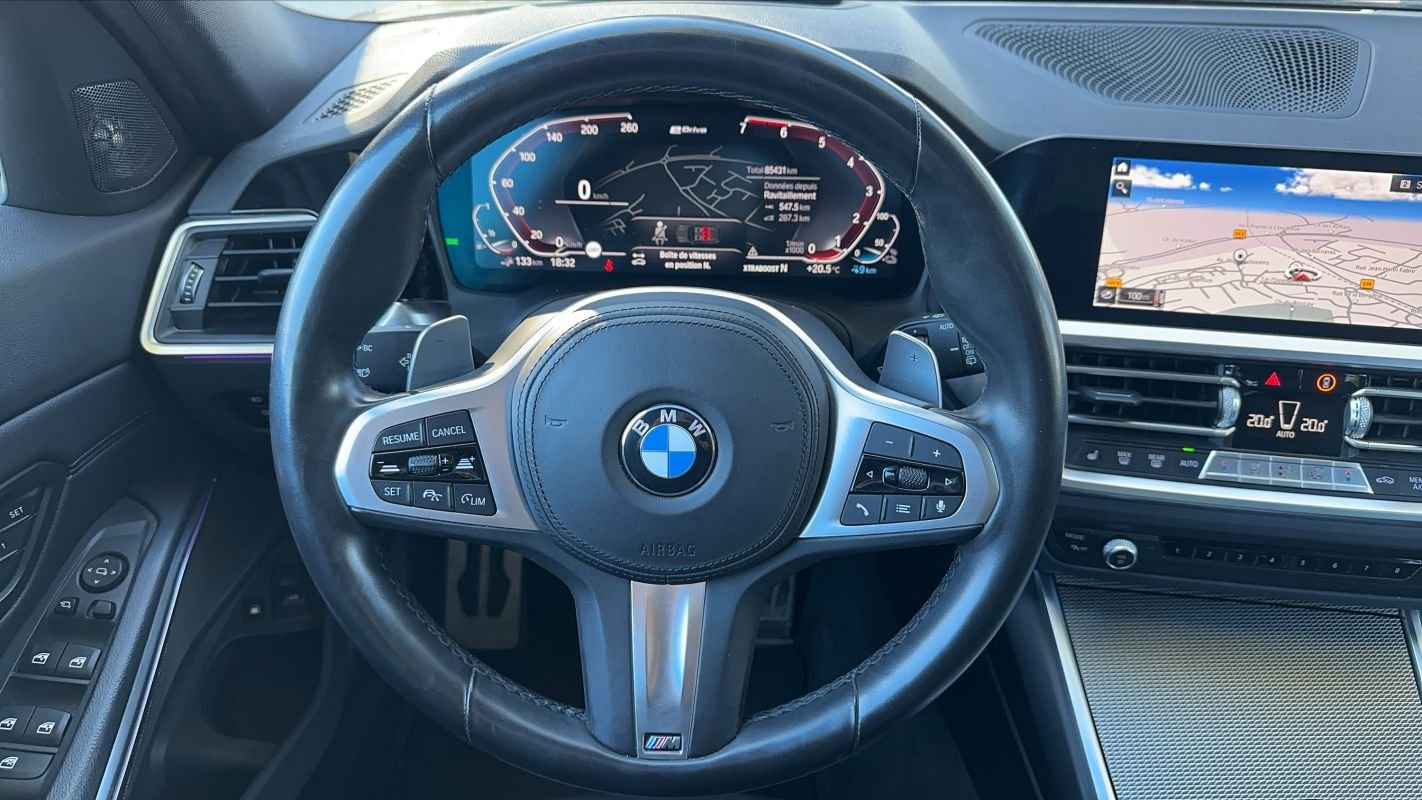 BMW Série 3 - Photo 24