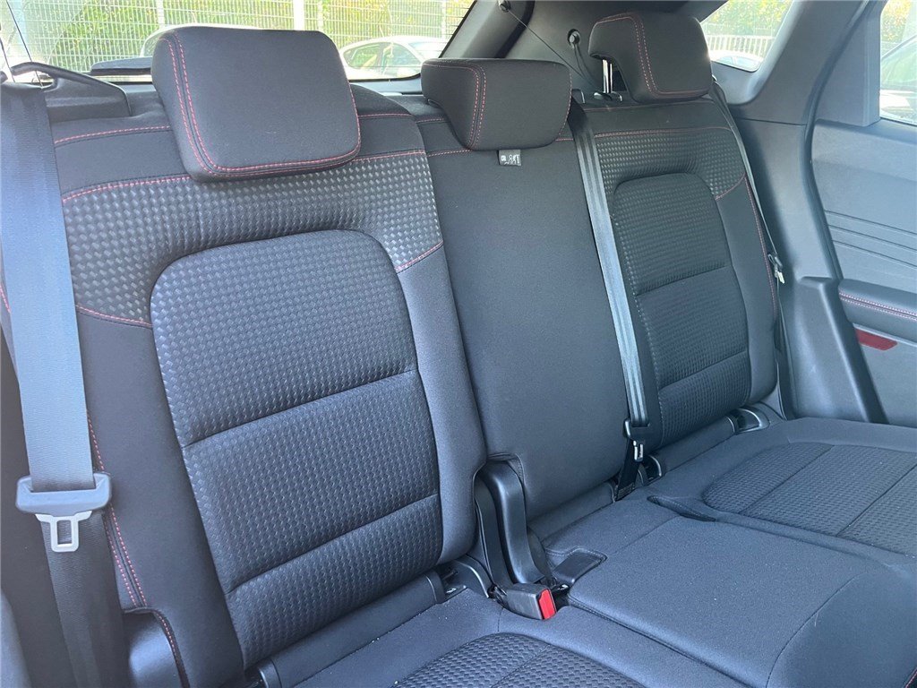 Ford Kuga - Photo 11