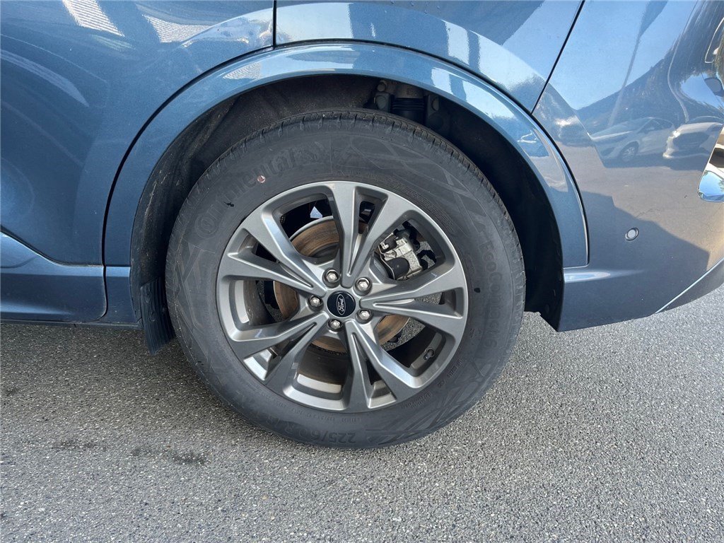 Ford Kuga - Photo 9