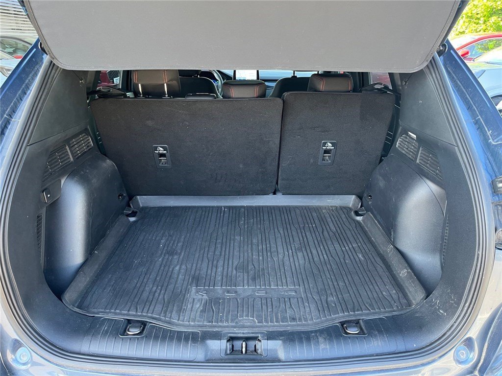 Ford Kuga - Photo 10
