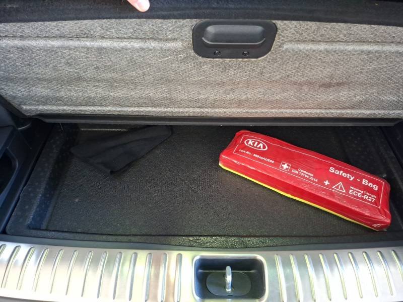 Kia Sportage - Photo 12
