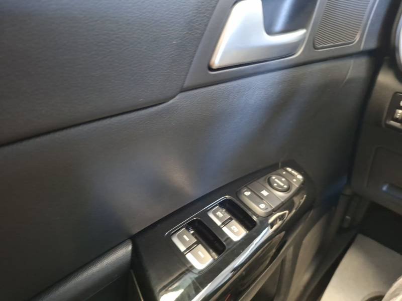 Kia Sportage - Photo 23