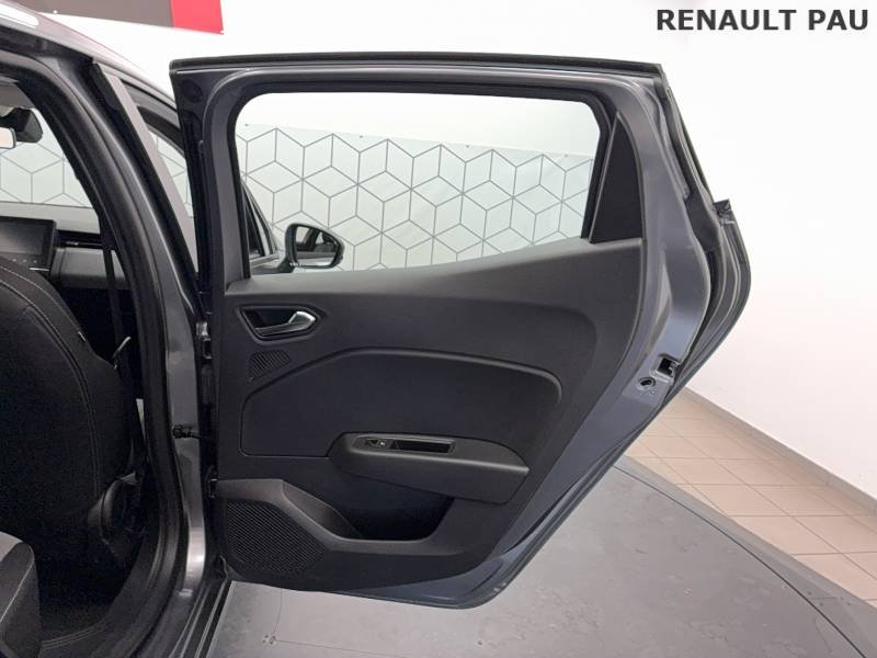 Renault Clio - Photo 16