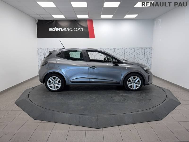 Renault Clio - Photo 6