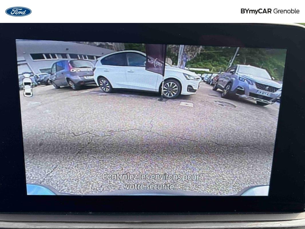 Ford Kuga - Photo 32