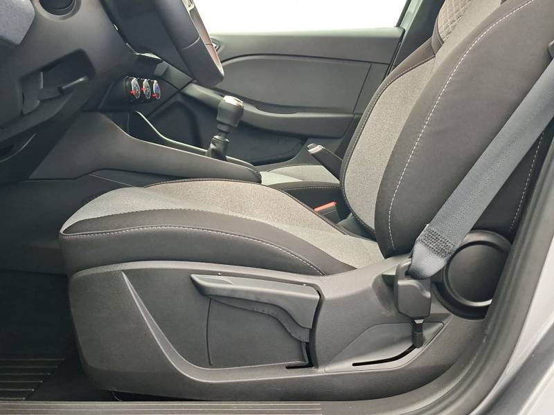 Renault Clio - Photo 27