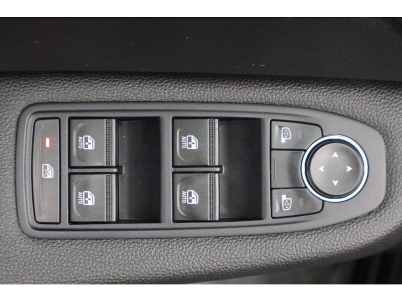 Renault Clio - Photo 18