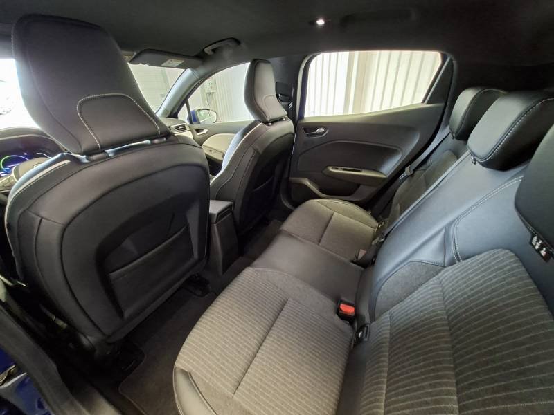 Renault Clio - Photo 18