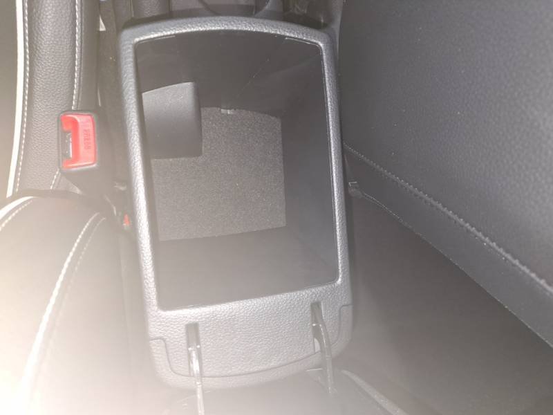 Kia Stonic - Photo 35