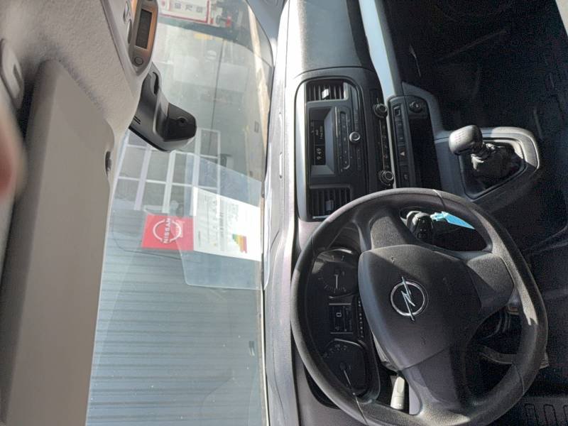 Opel Vivaro - Photo 15