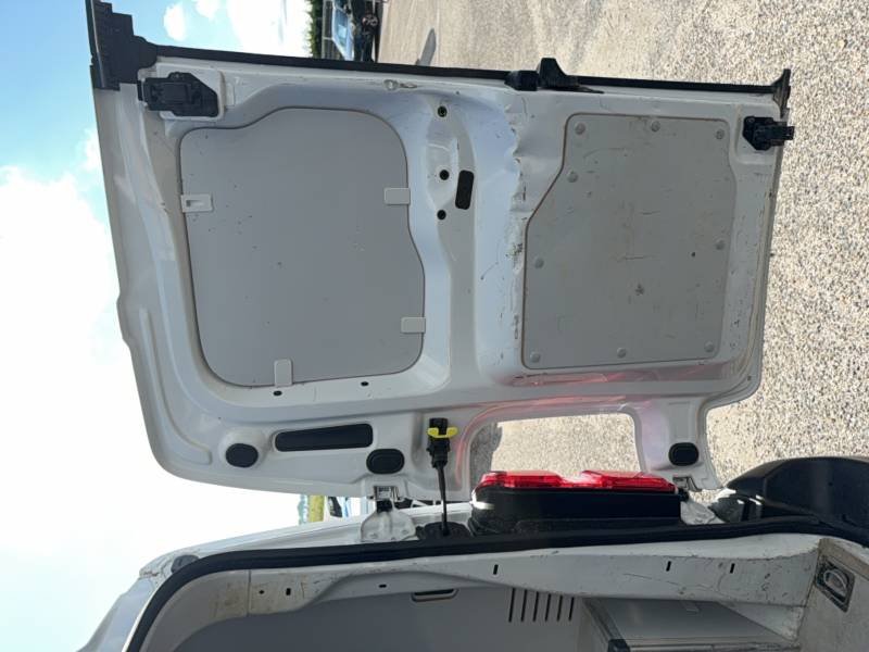 Opel Vivaro - Photo 19