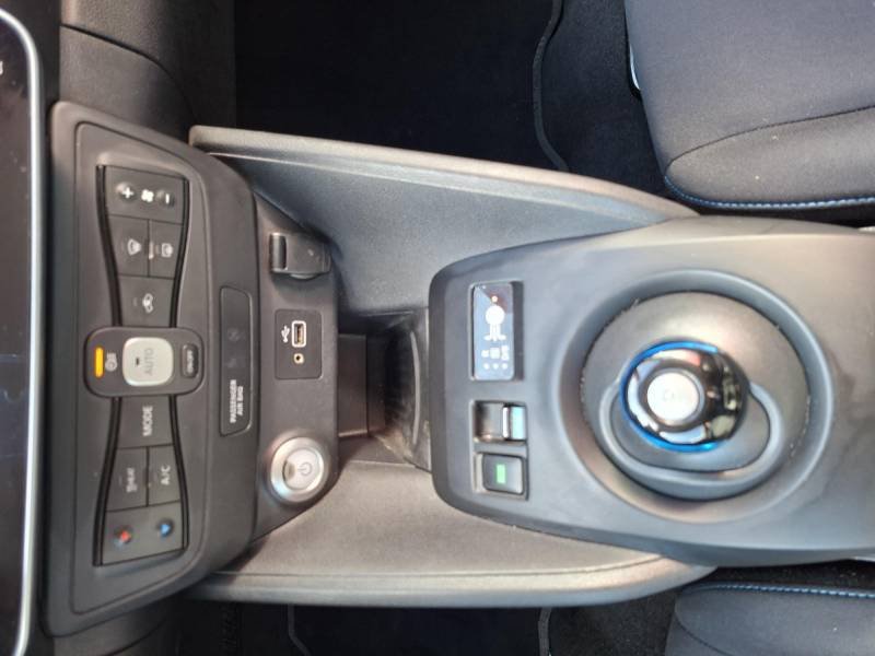 Nissan Leaf - Photo 14