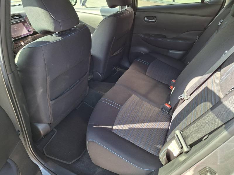 Nissan Leaf - Photo 10