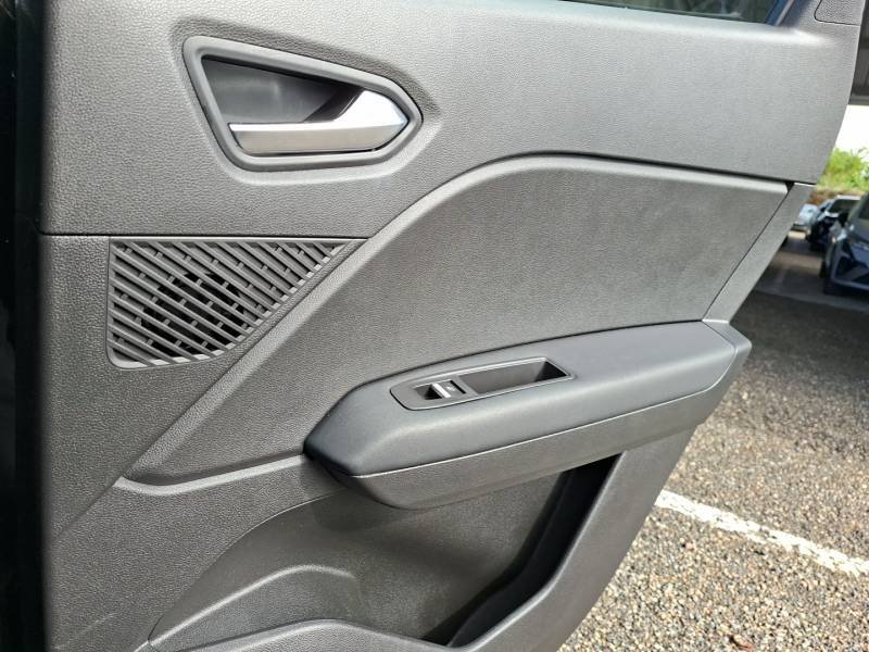 Renault Captur - Photo 17