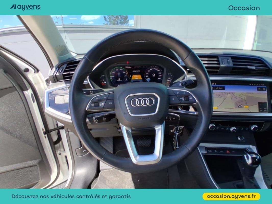 Audi Q3 - Photo 11