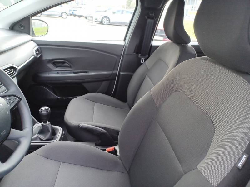 Dacia Sandero - Photo 14