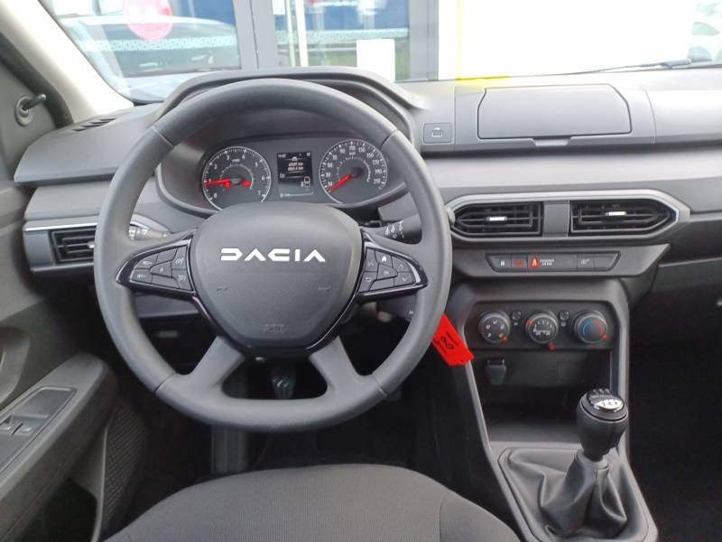 Dacia Sandero - Photo 16