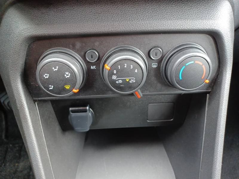 Dacia Sandero - Photo 38