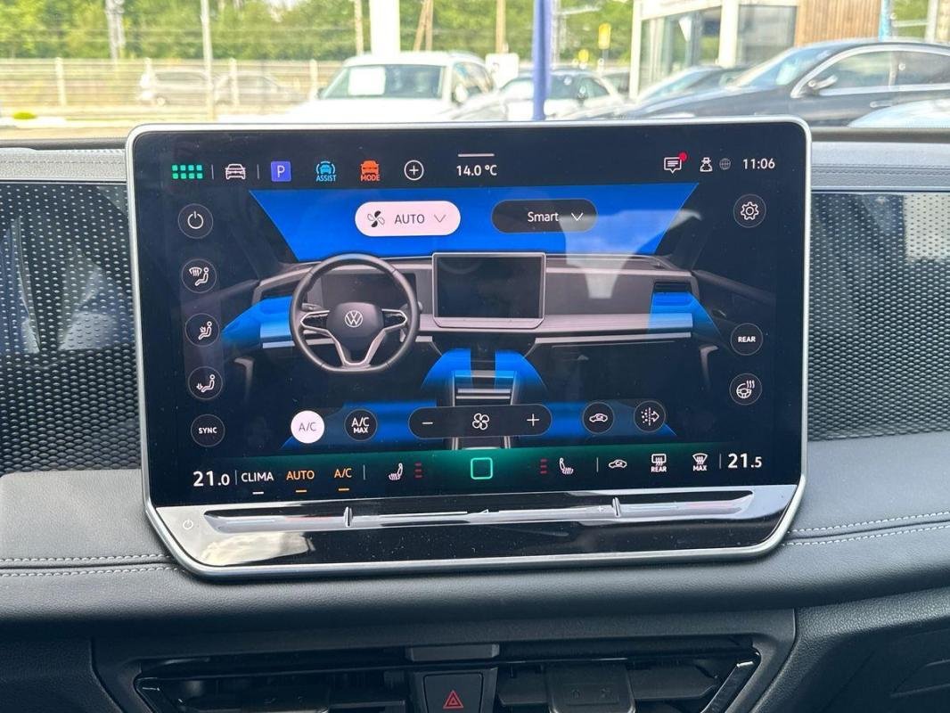 Volkswagen Tiguan - Photo 19