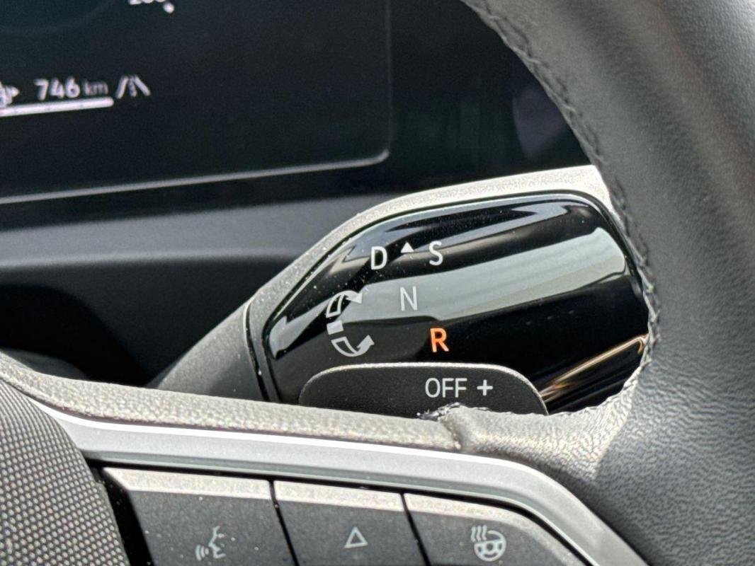 Volkswagen Tiguan - Photo 11