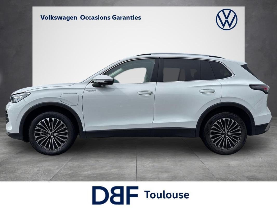 Volkswagen Tiguan - Photo 2
