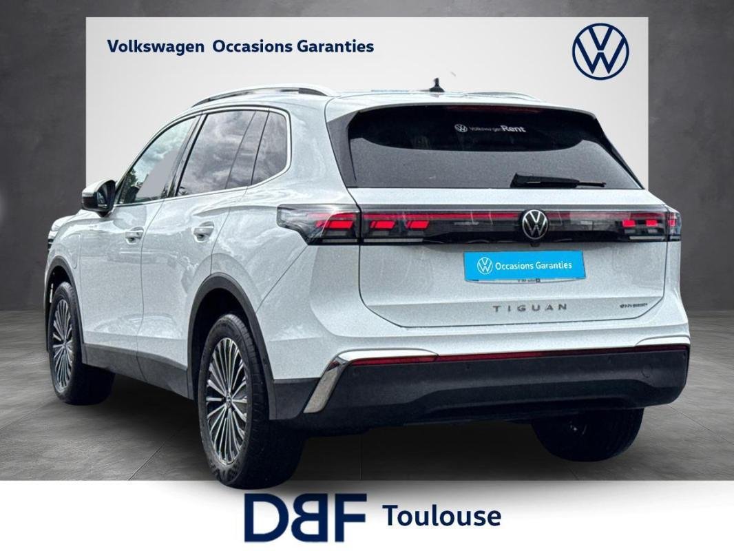 Volkswagen Tiguan - Photo 3