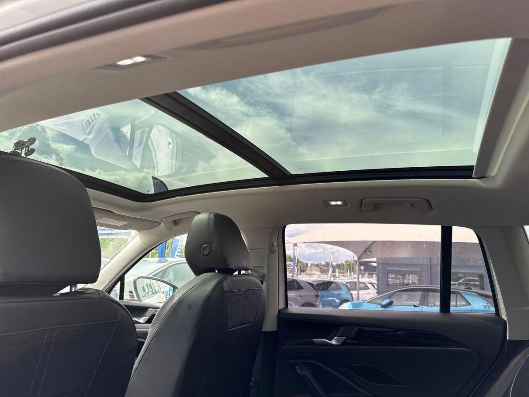 Volkswagen Tiguan - Photo 35