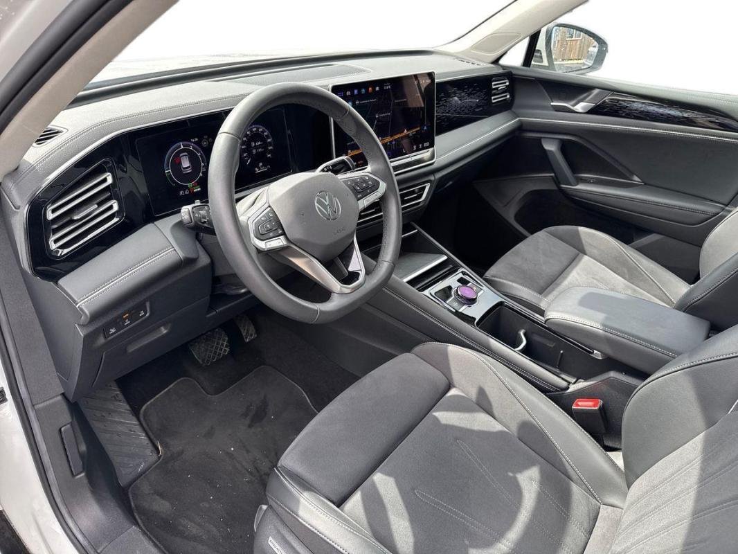 Volkswagen Tiguan - Photo 9