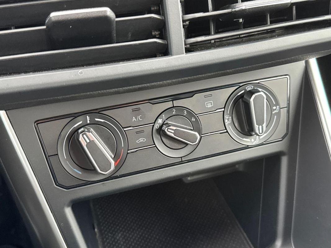 Volkswagen Polo - Photo 19