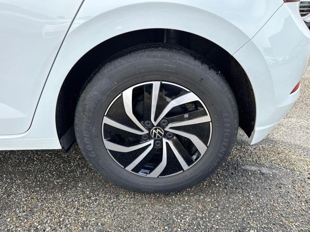 Volkswagen Polo - Photo 28