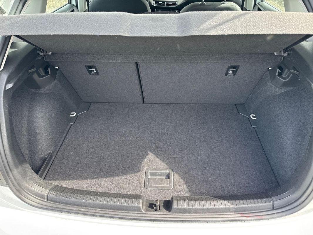 Volkswagen Polo - Photo 31