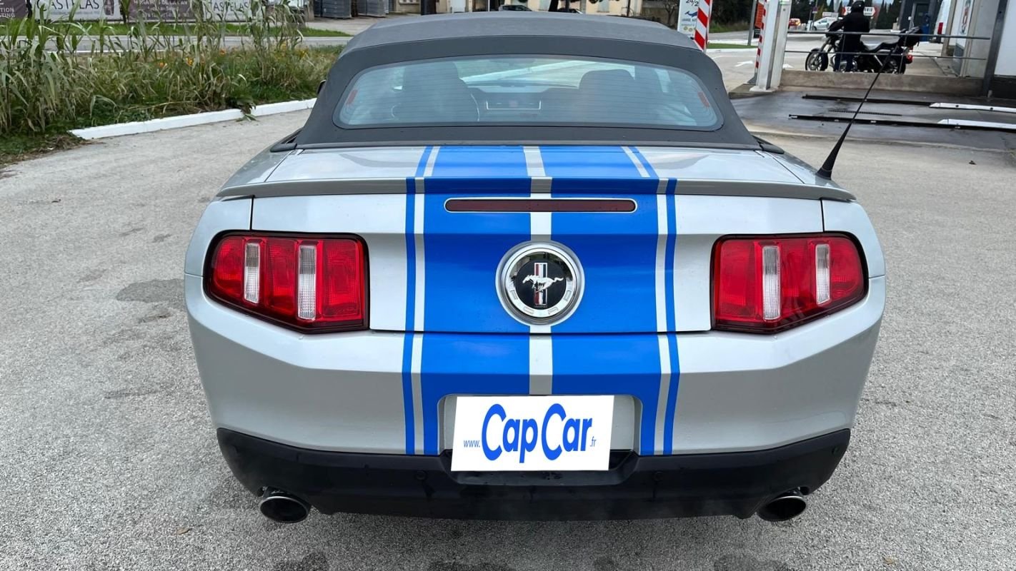 Ford Mustang - Photo 24