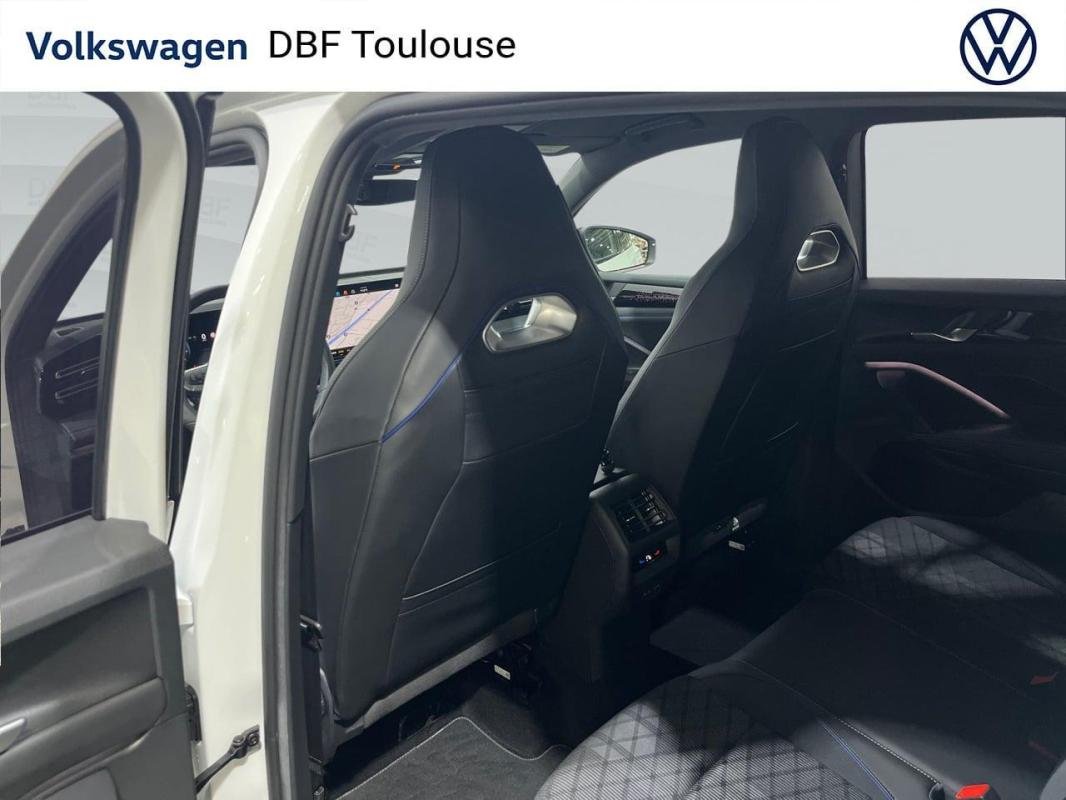 Volkswagen Tiguan - Photo 11