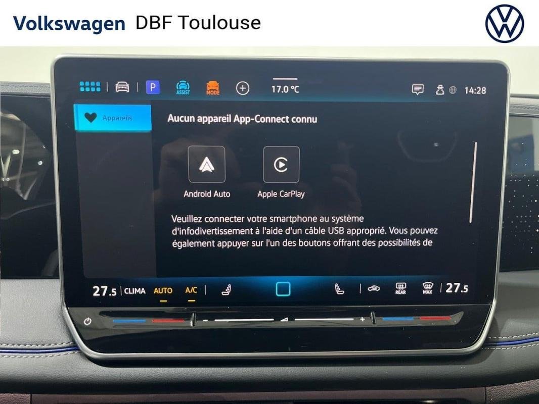 Volkswagen Tiguan - Photo 19