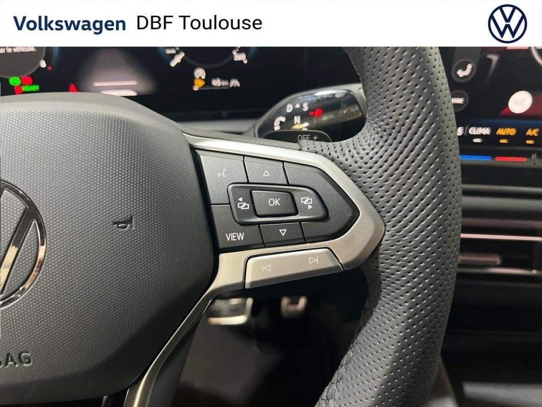Volkswagen Tiguan - Photo 22