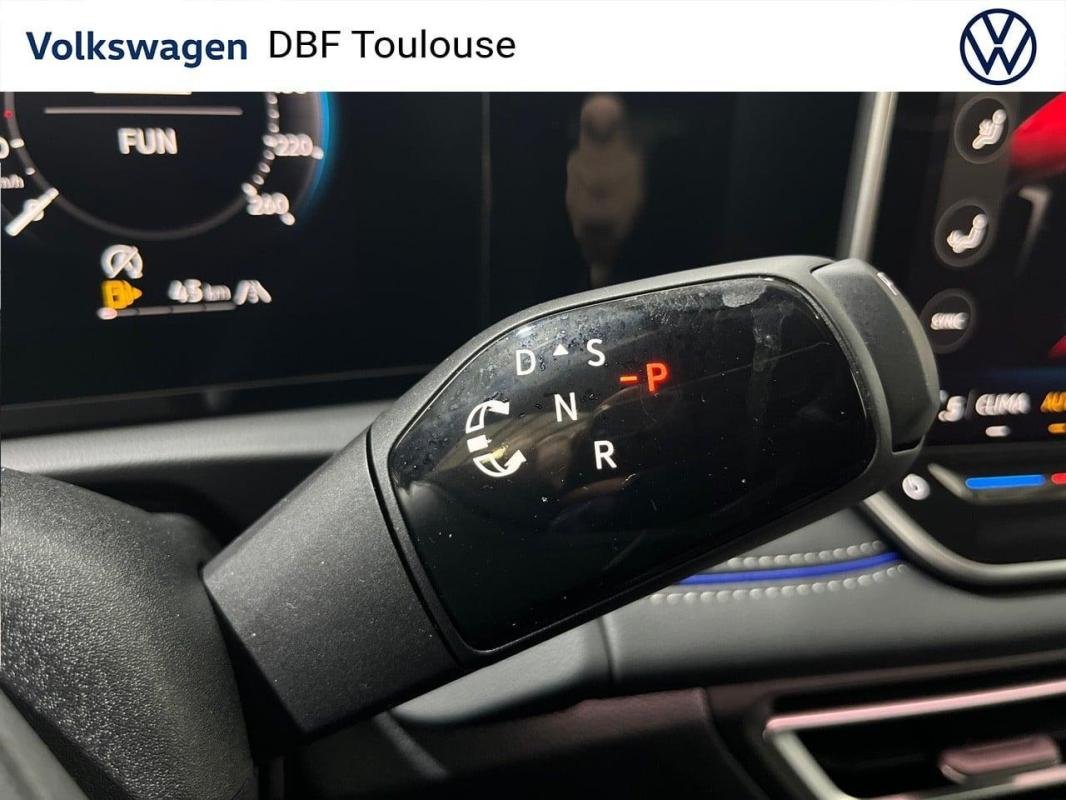 Volkswagen Tiguan - Photo 24