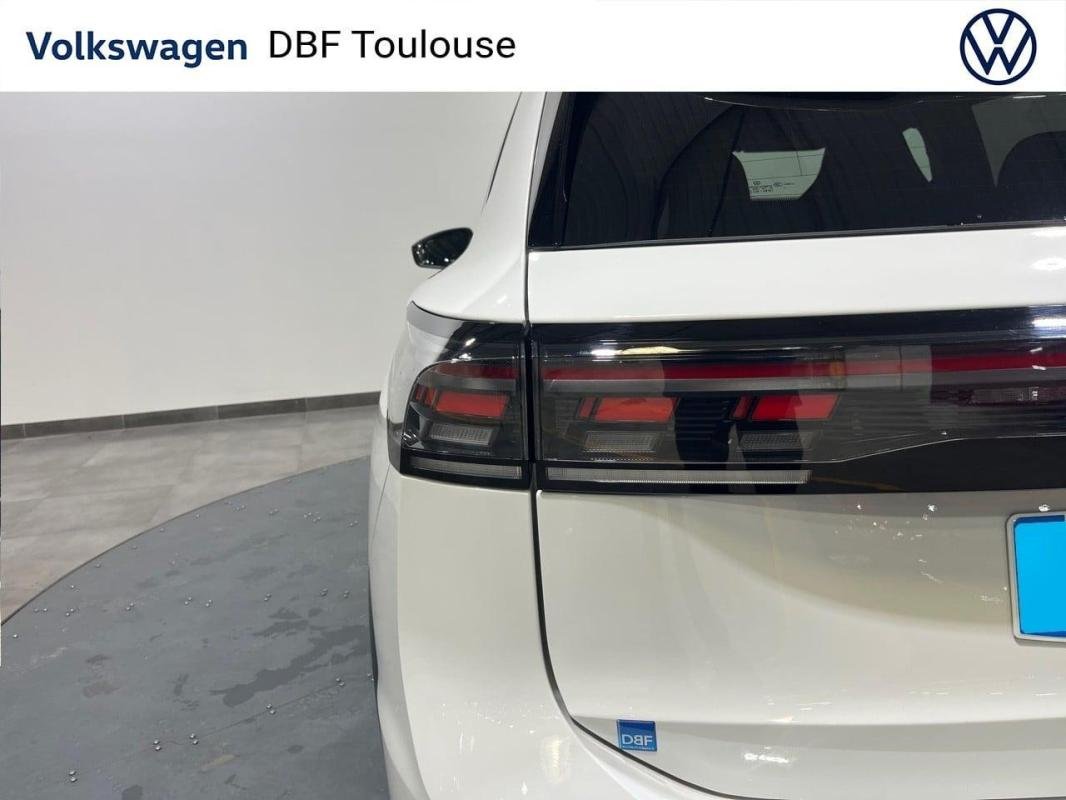 Volkswagen Tiguan - Photo 35
