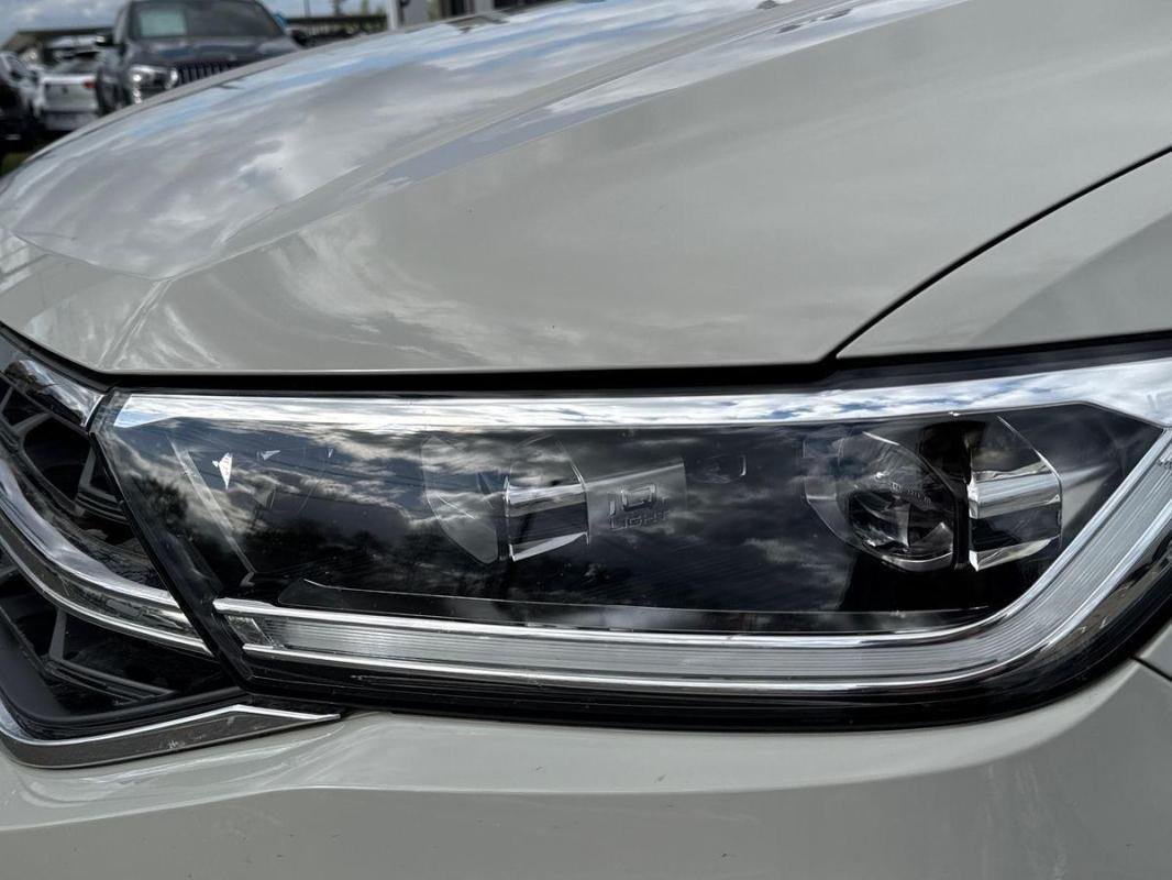Volkswagen T-Roc - Photo 25