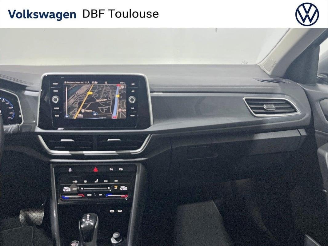 Volkswagen T-Roc - Photo 17