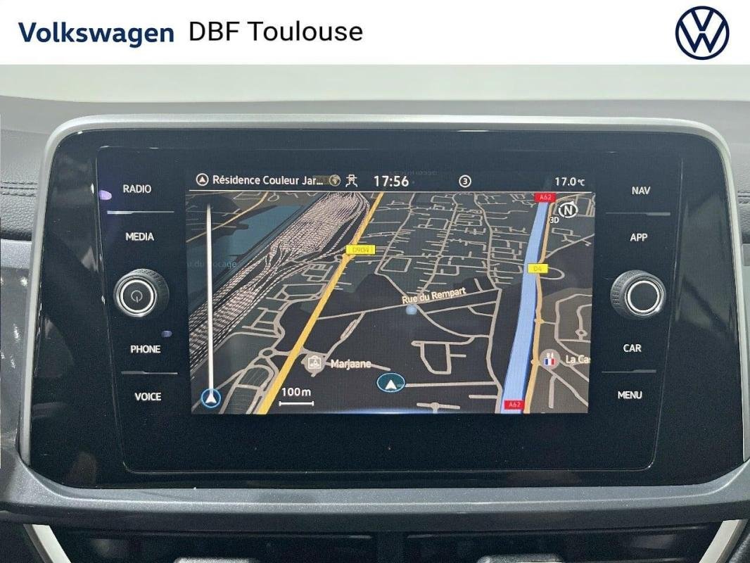 Volkswagen T-Roc - Photo 18