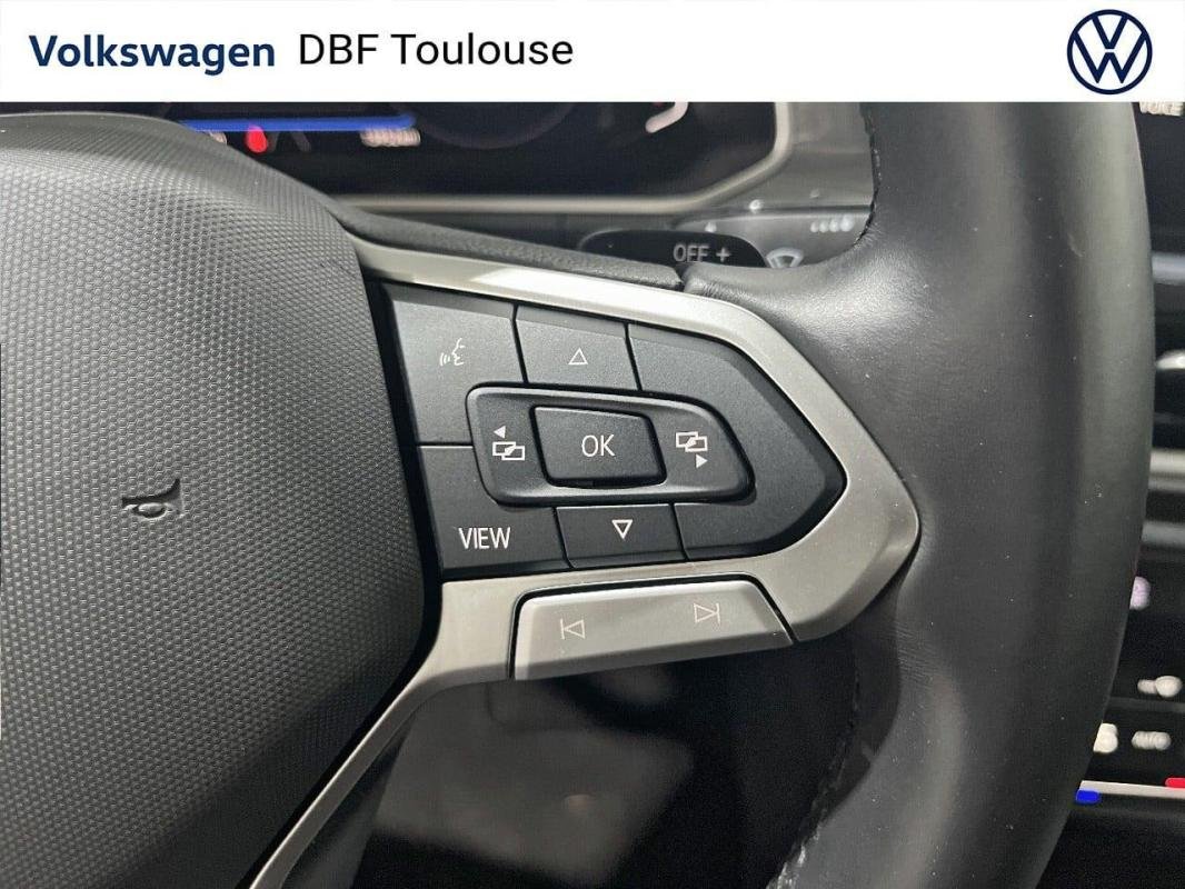 Volkswagen T-Roc - Photo 22